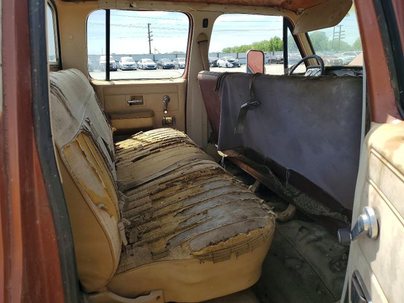 52026986 :رقم المزاد ، 1GCHK33M2DS109938 vin ، 1983 Chev K30 مزاد بيع