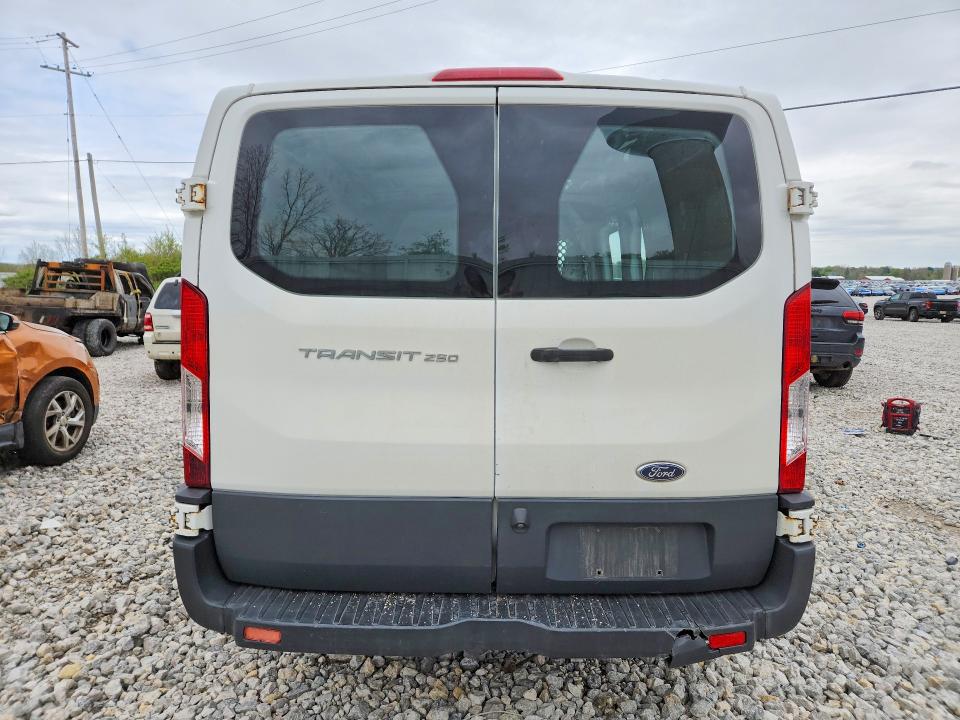 2016 Ford Transit მანქანა იყიდება აუქციონზე, vin: 1FTYR1ZM1GKB36821, აუქციონის ნომერი: 51409976