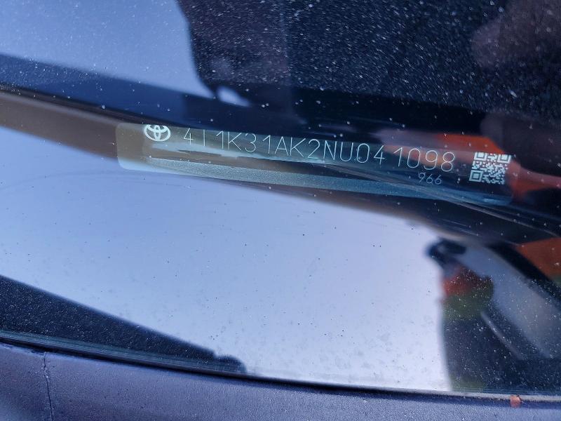 53134806 :رقم المزاد ، 4T1K31AK2NU041098 vin ، 2022 Toyota Camry مزاد بيع