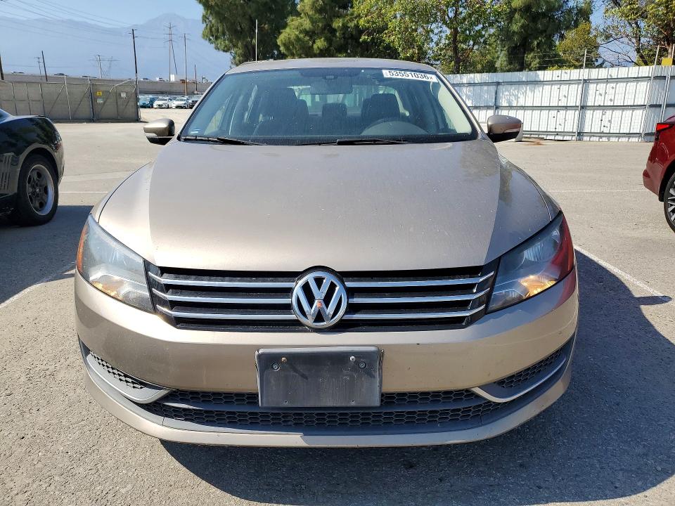 Продаж на аукціоні авто 2015 Volkswagen Passat, vin: 1VWAT7A37FC011286, номер лоту: 53551036