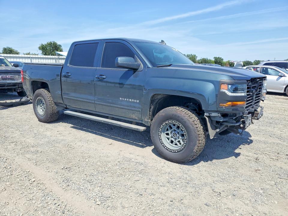 52780286 :رقم المزاد ، 3GCUCRER0JG362895 vin ، 2018 Chevrolet Silverado مزاد بيع