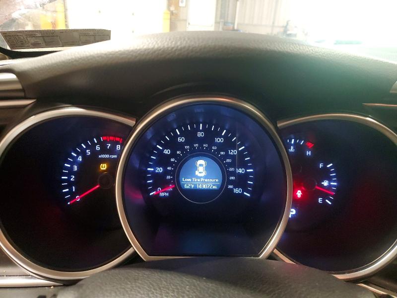 52614656 :رقم المزاد ، 5XXGM4A79FG472517 vin ، 2015 Kia Optima مزاد بيع
