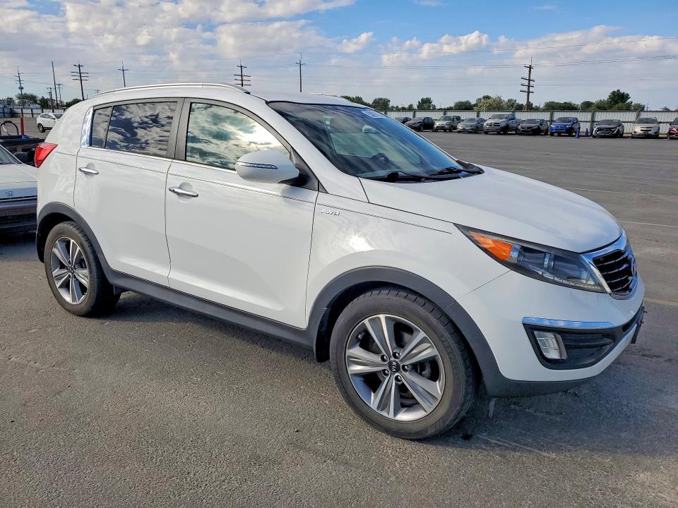 53897836 :رقم المزاد ، KNDPCCA6XE7656344 vin ، 2014 Kia Sportage مزاد بيع
