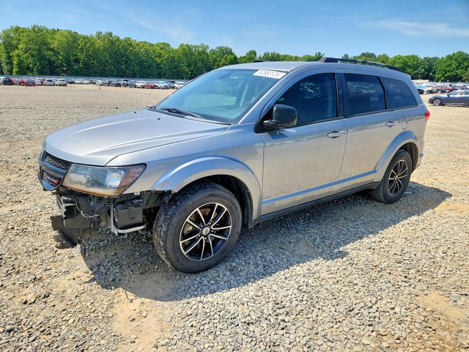52883126 :رقم المزاد ، 3C4PDCBG1JT508724 vin ، 2018 Dodge Journey مزاد بيع