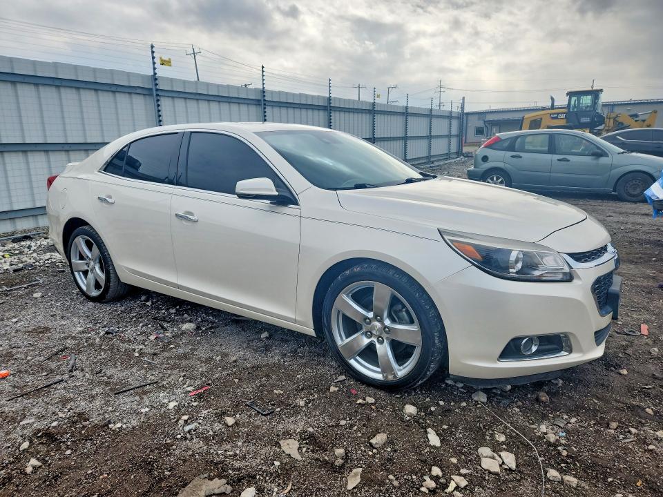 2014 Chevrolet Malibu მანქანა იყიდება აუქციონზე, vin: 1G11J5SXXEF240422, აუქციონის ნომერი: 52235066
