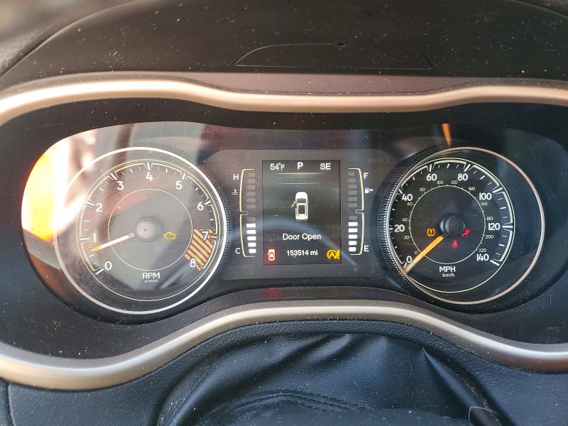 53266426 :رقم المزاد ، 1C4PJMCS0FW501265 vin ، 2015 Jeep Cherokee مزاد بيع