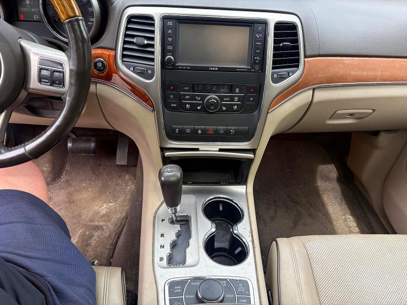 Auction sale of the 2011 Jeep Grand Cherokee, vin: 1J4RR6GT8BC605637, lot number: 55462626