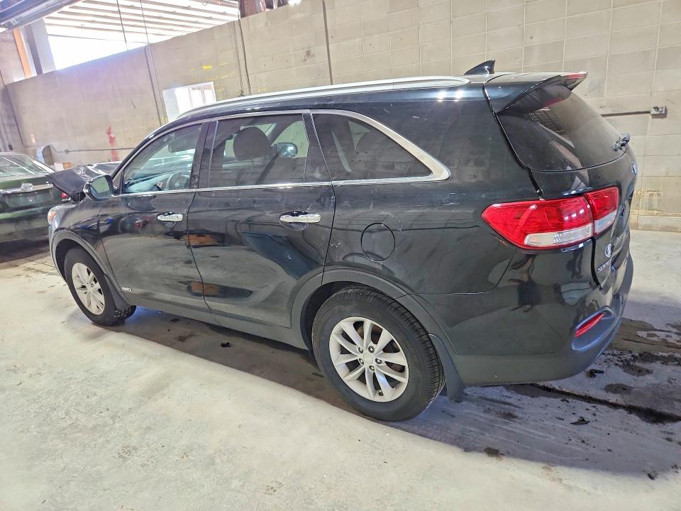 53843426 :رقم المزاد ، 5XYPGDA36JG386476 vin ، 2018 Kia Sorento مزاد بيع