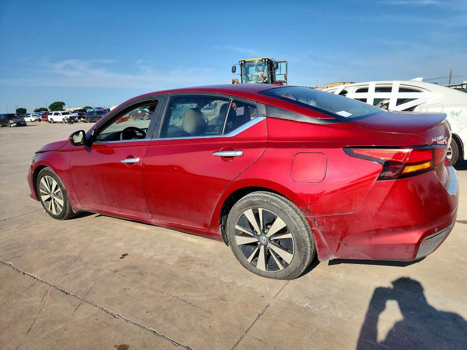 2021 Nissan Altima მანქანა იყიდება აუქციონზე, vin: 1N4BL4DV5MN317994, აუქციონის ნომერი: 55431886