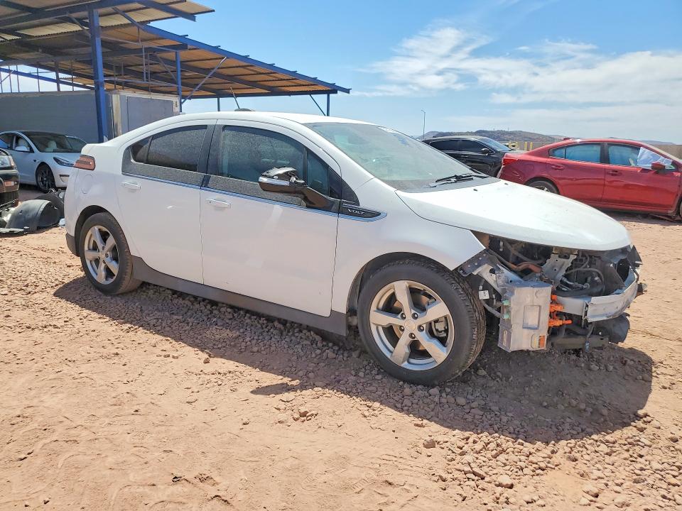 52729666 :رقم المزاد ، 1G1RC6E4XFU142668 vin ، 2015 Chevrolet Volt مزاد بيع