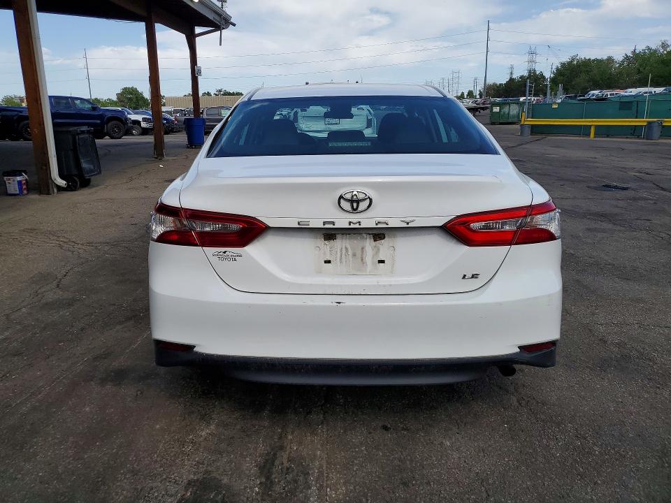 53746996 :رقم المزاد ، 4T1B11HK9KU694129 vin ، 2019 Toyota Camry مزاد بيع