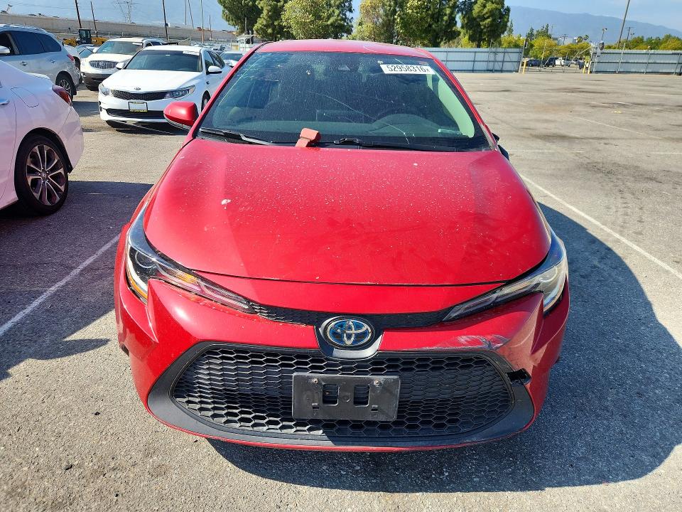 Продаж на аукціоні авто 2021 Toyota Corolla, vin: JTDEAMDE1MJ015722, номер лоту: 52958316