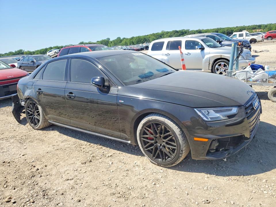Продажа на аукционе авто 2019 Audi A4, vin: WAUENAF45KA013568, номер лота: 52764946