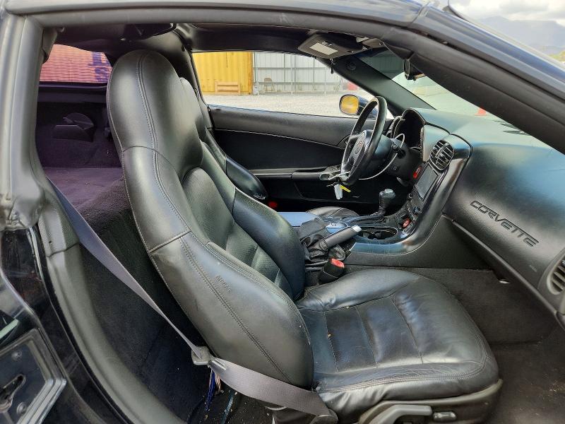 55233126 :رقم المزاد ، 1G1YY24U955108026 vin ، 2005 Chevrolet Corvette مزاد بيع