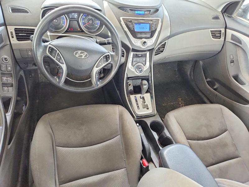 54832306 :رقم المزاد ، KMHDH4AE0BU117127 vin ، 2011 Hyundai Elantra مزاد بيع