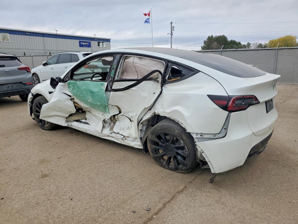 Продажа на аукционе авто 2022 Tesla Model Y, vin: 7SAYGDEE8NF361840, номер лота: 51596486