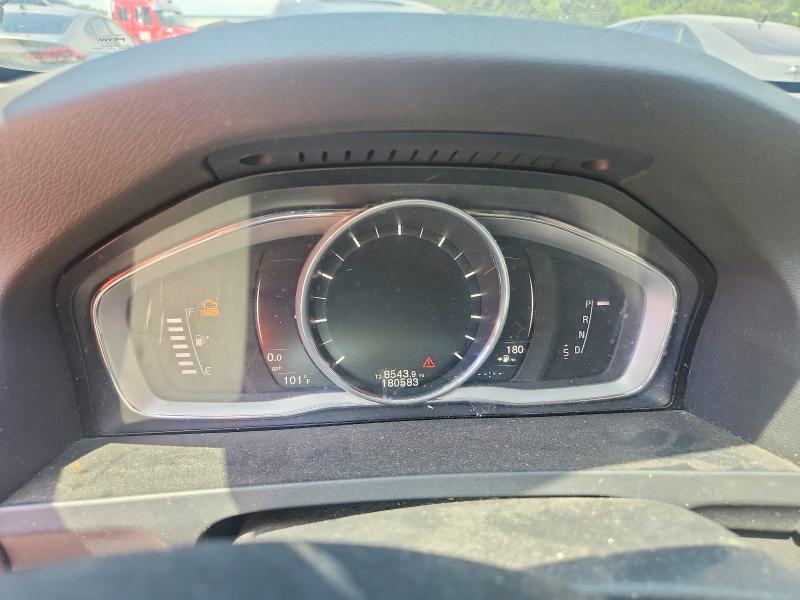 Продажа на аукционе авто 2018 Volvo V60, vin: YV140MELXJ2389290, номер лота: 52983396