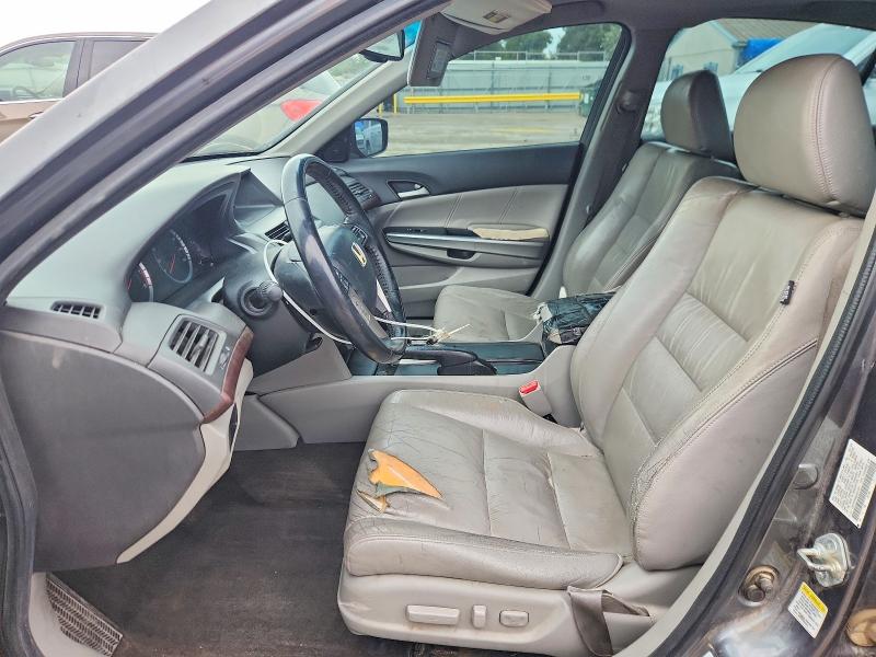 52668136 :رقم المزاد ، 1HGCP3F88AA001661 vin ، 2010 Honda Accord مزاد بيع