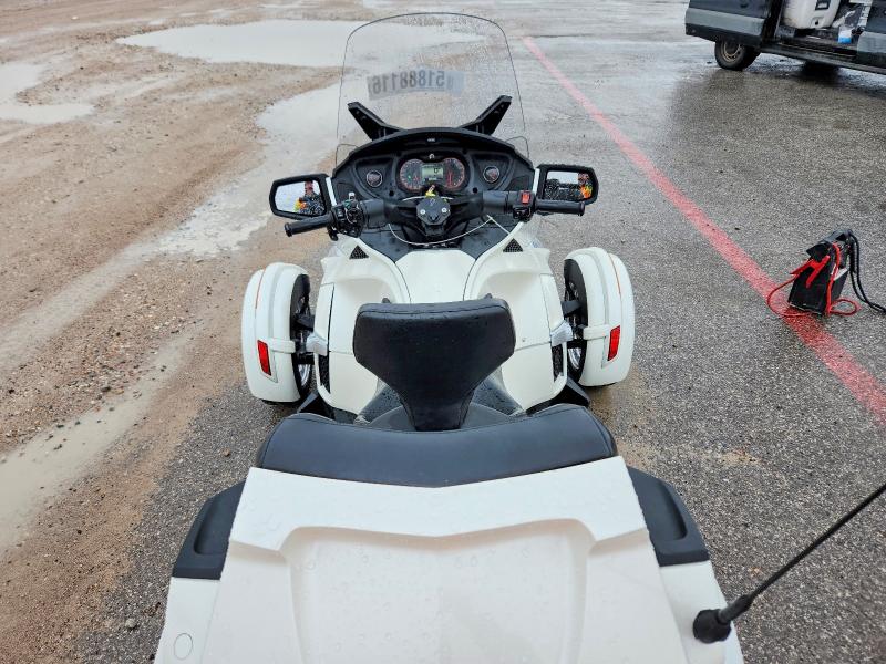 Продаж на аукціоні авто 2017 Can-am Spyder Roadster, vin: 2BXNBDD2XHV001054, номер лоту: 51888116