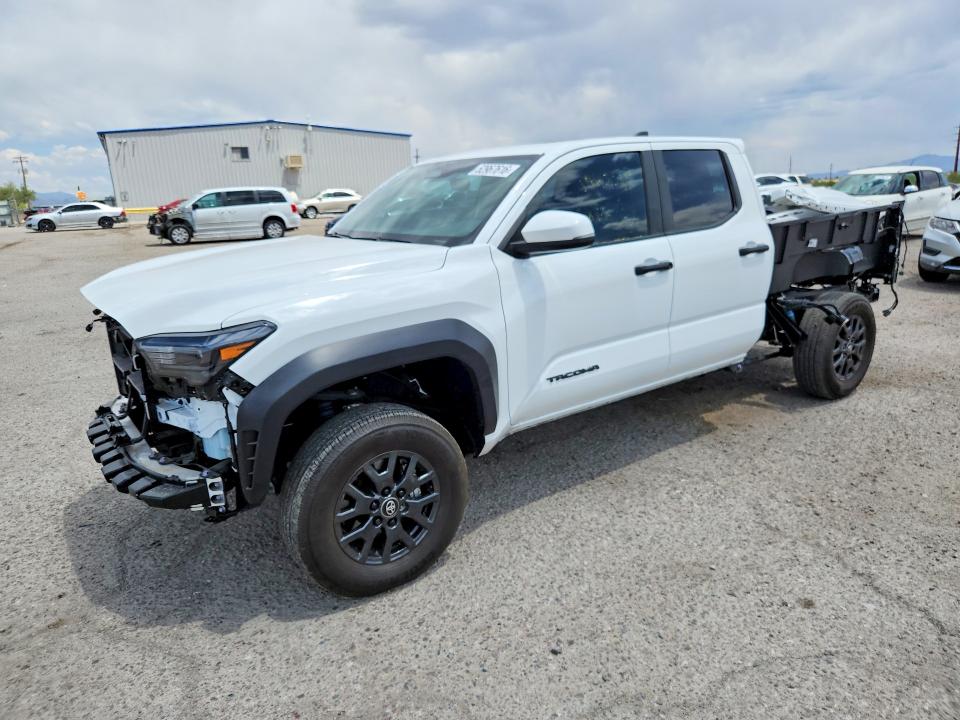 Продажа на аукционе авто 2025 Toyota Tacoma, vin: 3TMLB5JN0SM094752, номер лота: 52967616