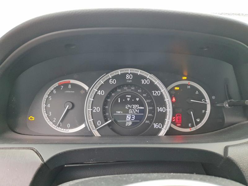 52496236 :رقم المزاد ، 1HGCR3F86FA023935 vin ، 2015 Honda Accord مزاد بيع