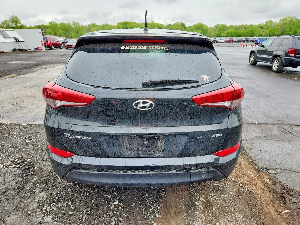 Продаж на аукціоні авто 2018 Hyundai Tucson, vin: KM8J2CA43JU803828, номер лоту: 53631466