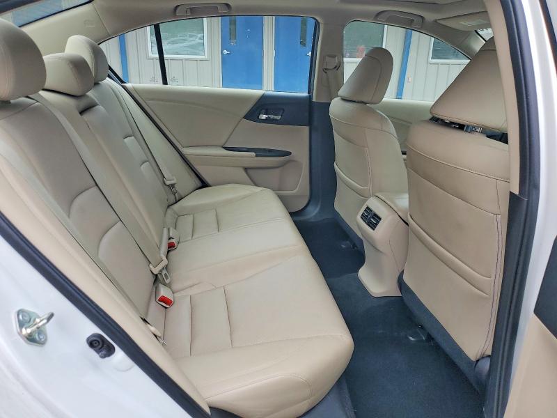 2015 Honda Accord მანქანა იყიდება აუქციონზე, vin: 1HGCR2F84FA129875, აუქციონის ნომერი: 51830416