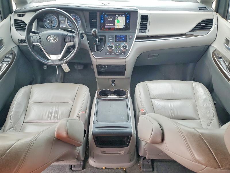 2017 Toyota Sienna მანქანა იყიდება აუქციონზე, vin: 5TDYZ3DC2HS883672, აუქციონის ნომერი: 52140376