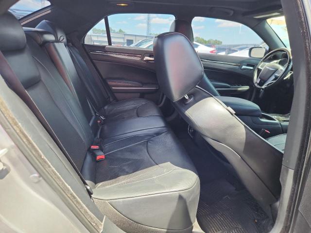 52346396 :رقم المزاد ، 2C3CCAET4DH665289 vin ، 2013 Chrysler 300c مزاد بيع