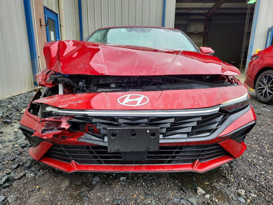 2025 Hyundai Elantra მანქანა იყიდება აუქციონზე, vin: KMHLP4DG3SU020239, აუქციონის ნომერი: 53118446