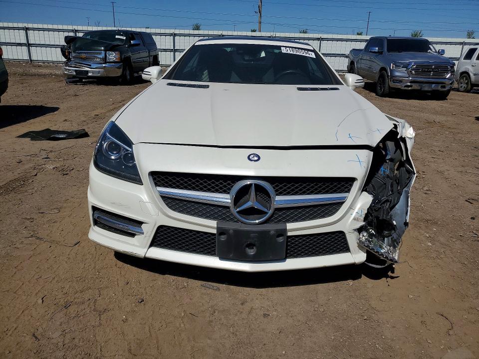 Продажа на аукционе авто 2015 Mercedes-benz Slk, vin: WDDPK4HA1FF112962, номер лота: 51890596
