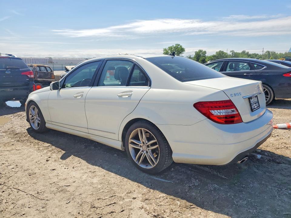 Продаж на аукціоні авто 2012 Mercedes-benz C, vin: WDDGF8BB9CR240762, номер лоту: 54123436