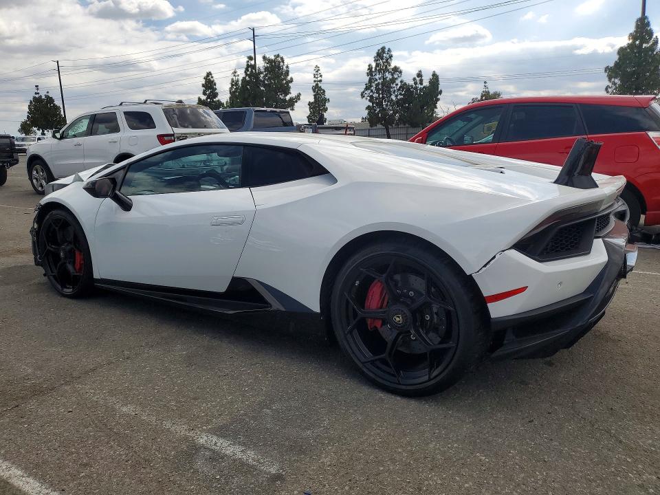 2018 Lamborghini Huracan მანქანა იყიდება აუქციონზე, vin: ZHWUD4ZF4JLA08259, აუქციონის ნომერი: 55025156
