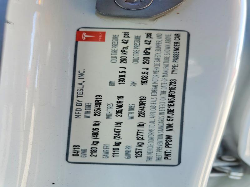 53473866 :رقم المزاد ، 5YJ3E1EA5JF015733 vin ، 2018 Tesla Model 3 مزاد بيع