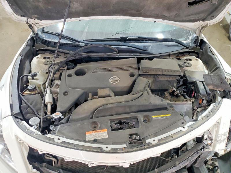 2013 Nissan Altima მანქანა იყიდება აუქციონზე, vin: 1N4AL3AP3DC194042, აუქციონის ნომერი: 54246816