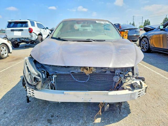 53831626 :رقم المزاد ، 19XZE4F53ME011400 vin ، 2021 Honda Insight مزاد بيع