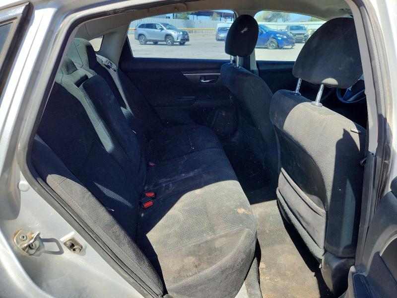 2015 Nissan Altima მანქანა იყიდება აუქციონზე, vin: 1N4AL3AP9FC105917, აუქციონის ნომერი: 54859286