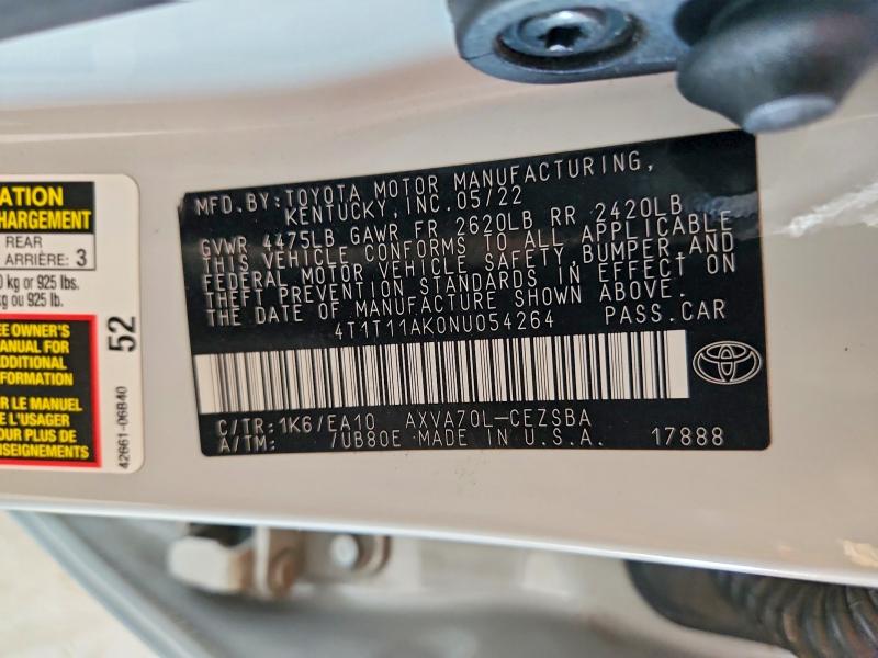 52717206 :رقم المزاد ، 4T1T11AK0NU054264 vin ، 2022 Toyota Camry مزاد بيع