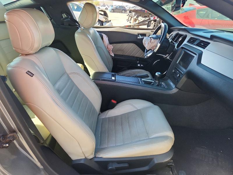 53434106 :رقم المزاد ، 1ZVBP8CF2E5308863 vin ، 2014 Ford Mustang مزاد بيع