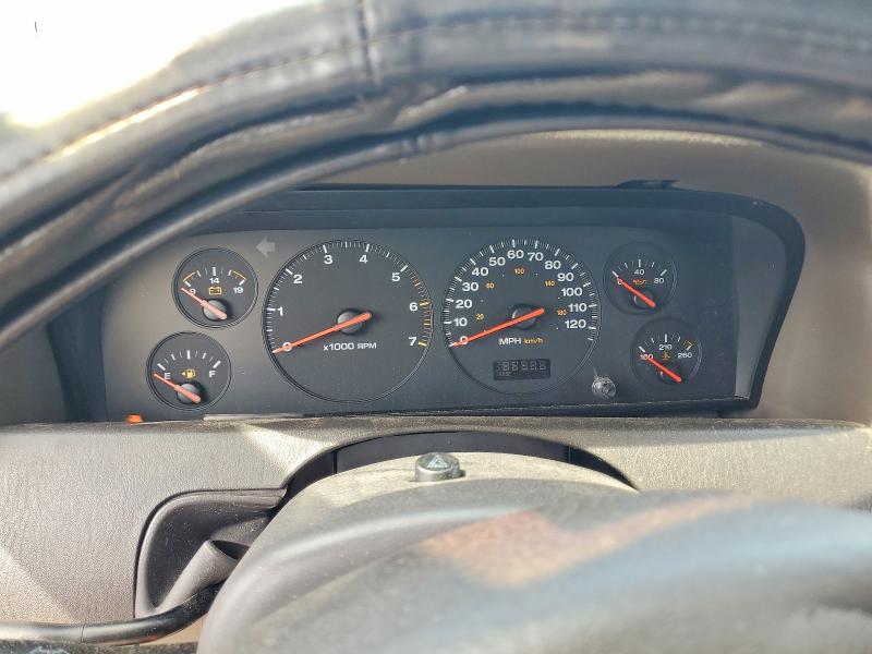 55200876 :رقم المزاد ، 1J4GW48N81C603289 vin ، 2001 Jeep Grand Cherokee مزاد بيع