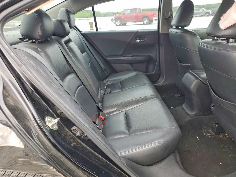 Auction sale of the 2015 Honda Accord, vin: 1HGCR2F36FA257670, lot number: 52720616
