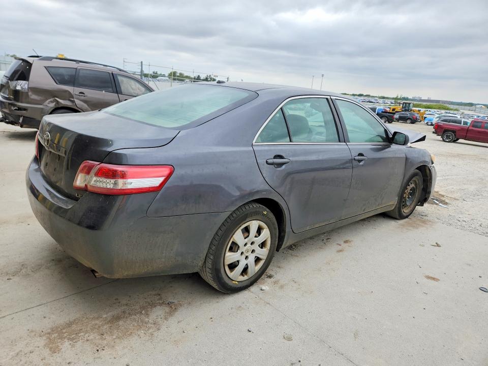 2011 Toyota Camry მანქანა იყიდება აუქციონზე, vin: 4T1BF3EK7BU131842, აუქციონის ნომერი: 54454086