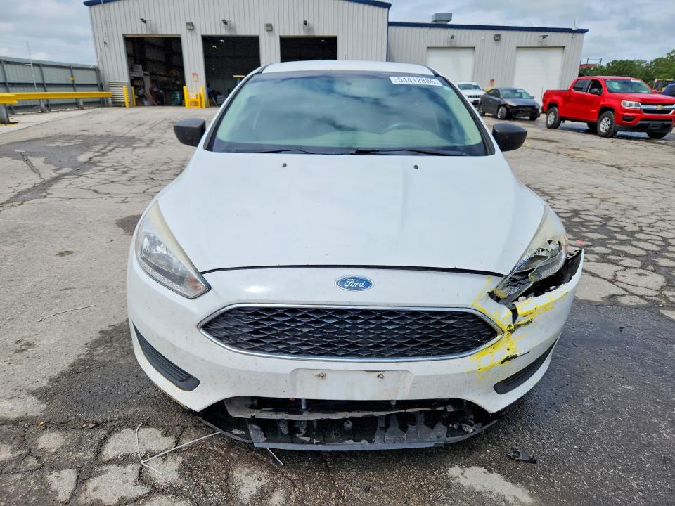 Продажа на аукционе авто 2015 Ford Focus, vin: 1FADP3E29FL379991, номер лота: 54412886