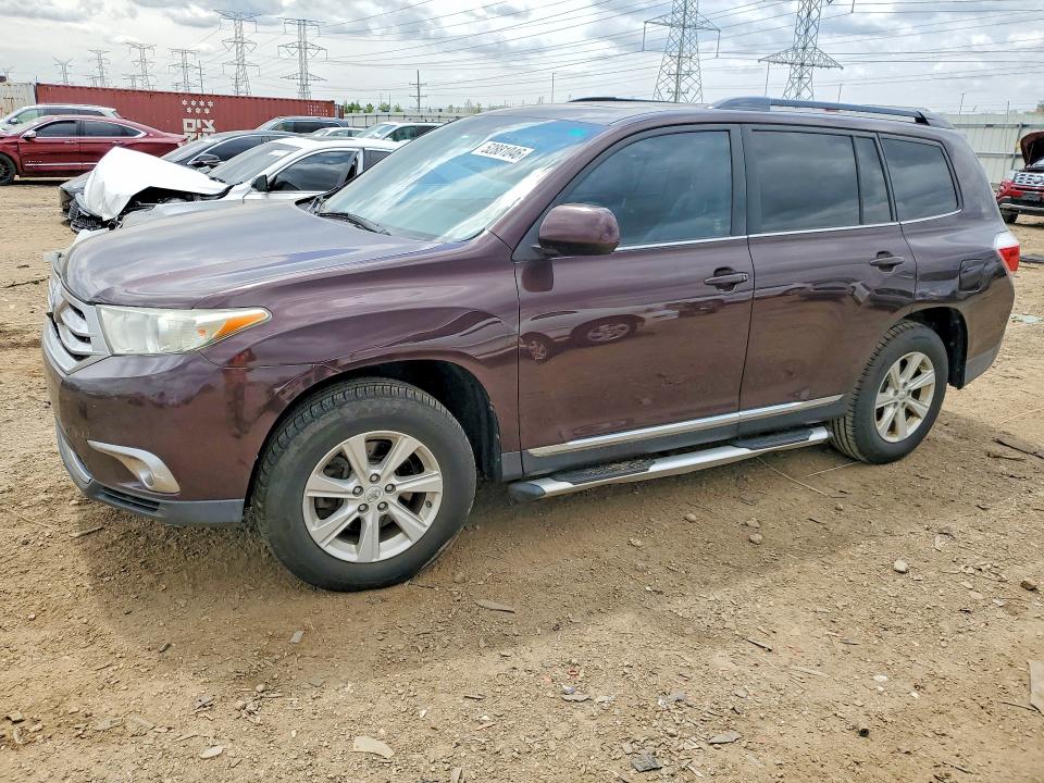2011 Toyota Highlander მანქანა იყიდება აუქციონზე, vin: 5TDZK3EH5BS040995, აუქციონის ნომერი: 52881046