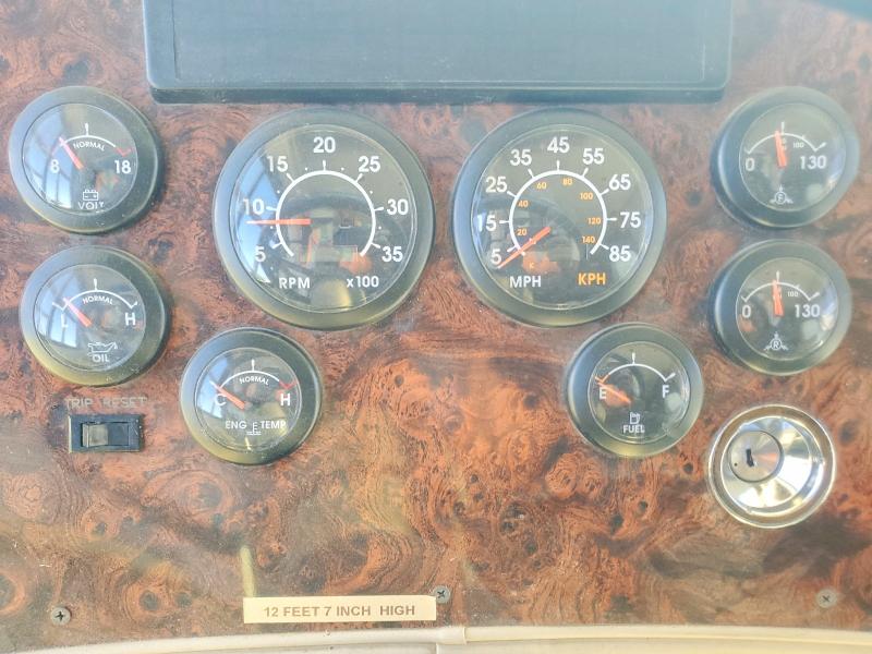 53939556 :رقم المزاد ، 4UZ6XFBA5YCF99159 vin ، 2000 Freightliner Allegro Bu مزاد بيع