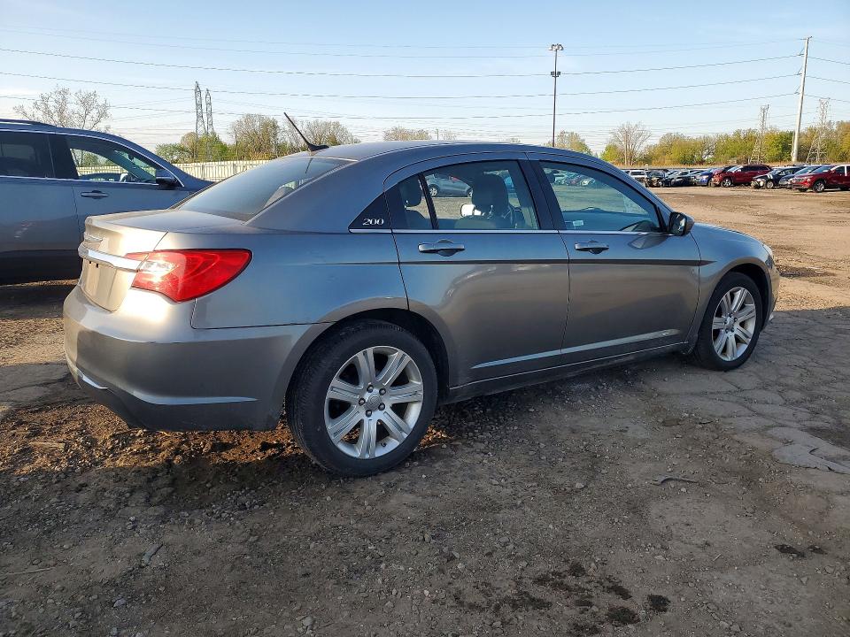 Продажа на аукционе авто 2013 Chrysler 200, vin: 1C3CCBBB0DN763907, номер лота: 52189776