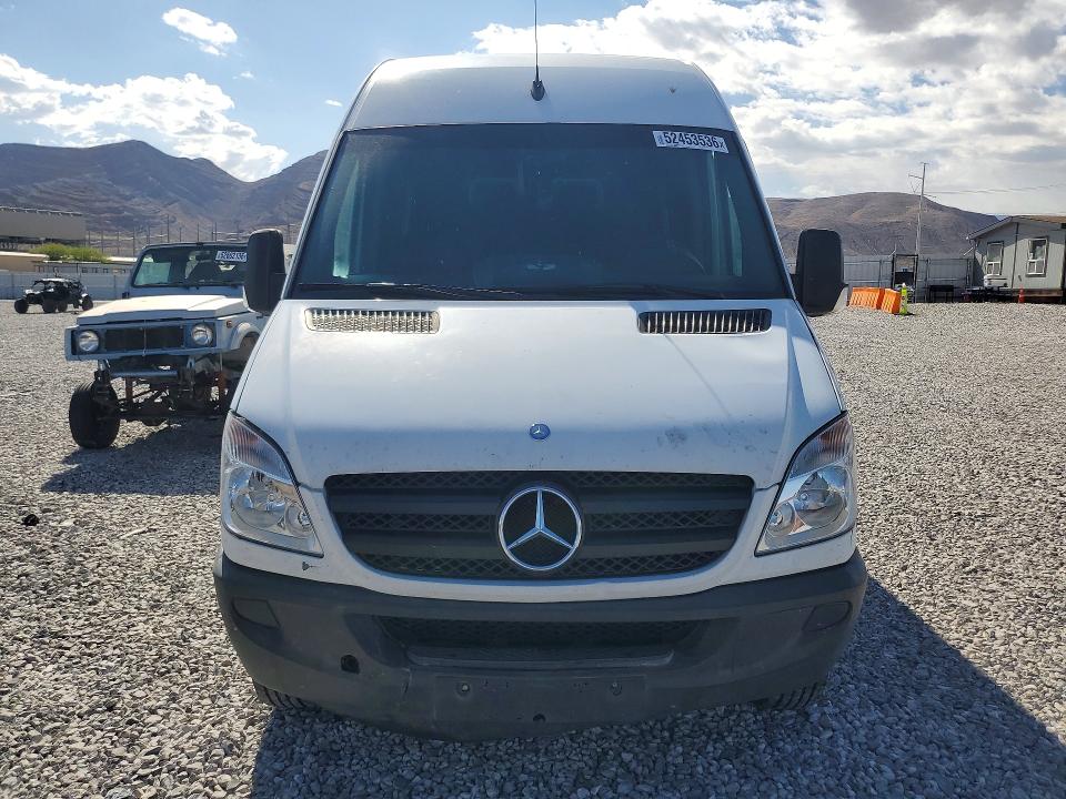 Продажа на аукционе авто 2013 Mercedes Benz Sprinter, vin: WD3PE8CC8D5776822, номер лота: 52453536