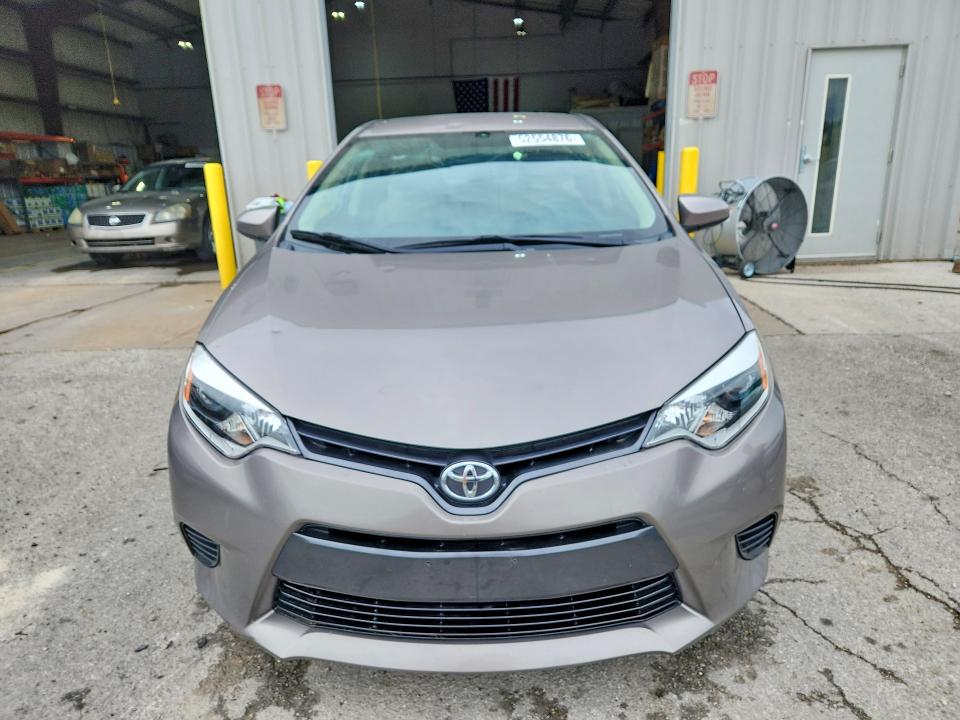 52554876 :رقم المزاد ، 5YFBURHE7GP432568 vin ، 2016 Toyota Corolla مزاد بيع