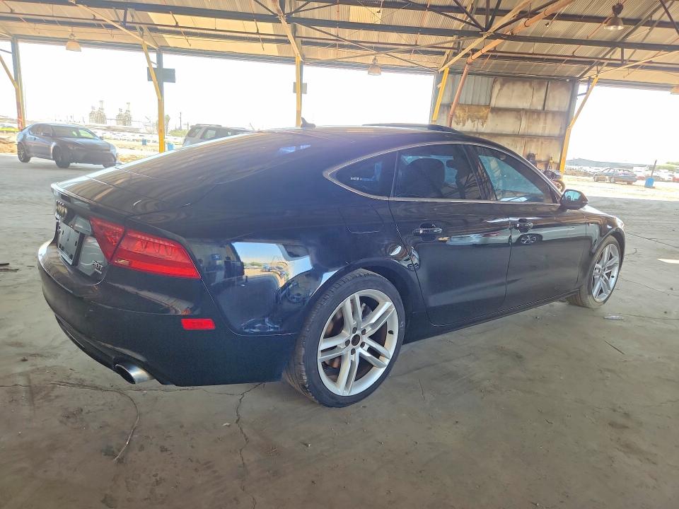 53395276 :رقم المزاد ، WAUWGAFC0EN100359 vin ، 2014 Audi A7 مزاد بيع