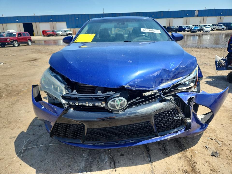 2015 Toyota Camry მანქანა იყიდება აუქციონზე, vin: 4T1BK1FK6FU568851, აუქციონის ნომერი: 54314006